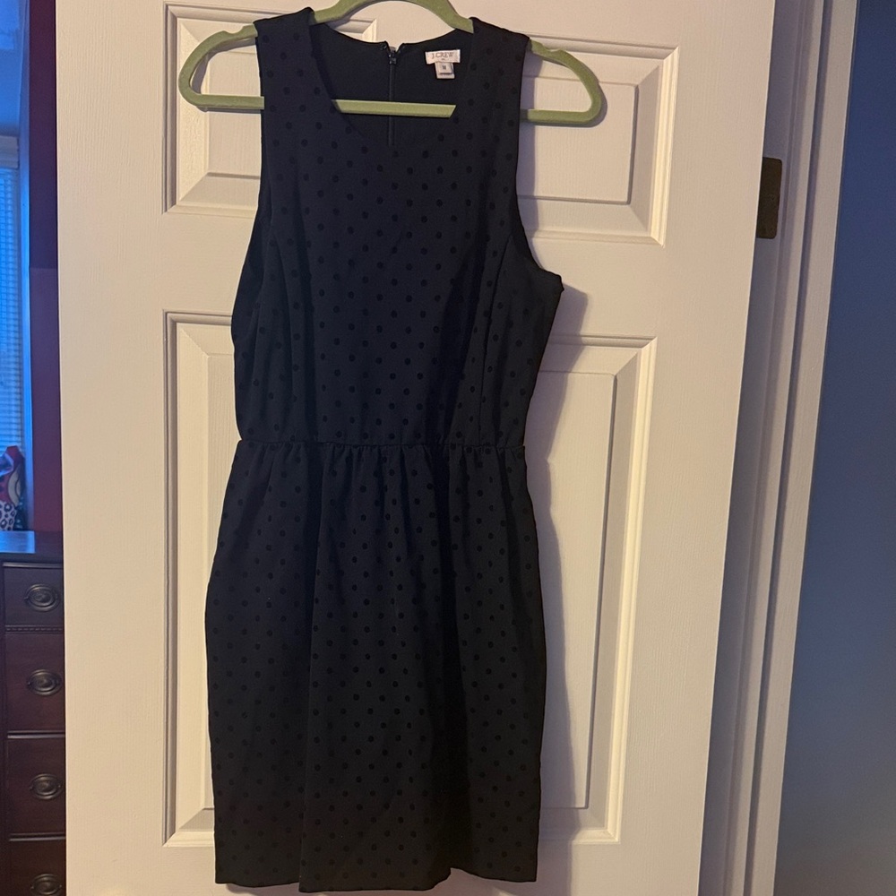 Black Sleeveless Dress